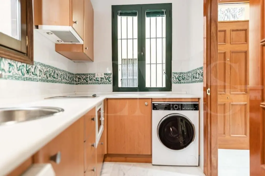 Elegant Apartment In The Heart Of Malaga By Rems
