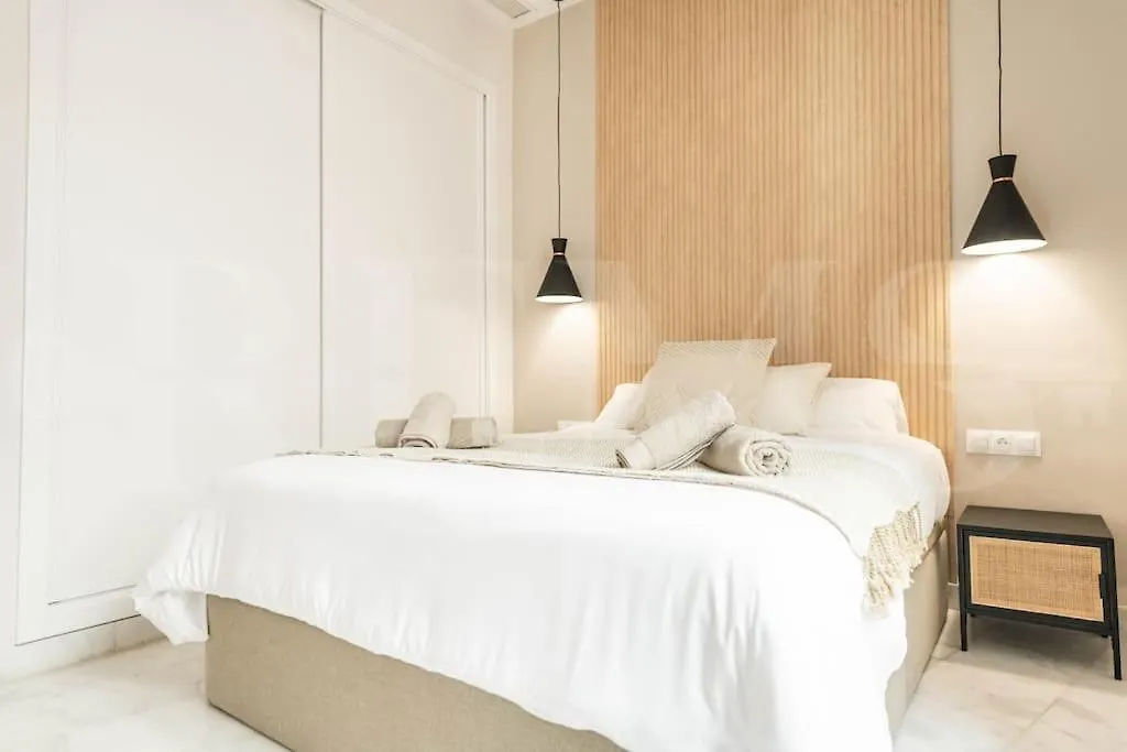 Elegant Apartment In The Heart Of Malaga By Rems